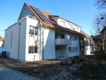 Traumhaft wohnen inmitten der Natur !, 71549 Auenwald, Dachgeschosswohnung